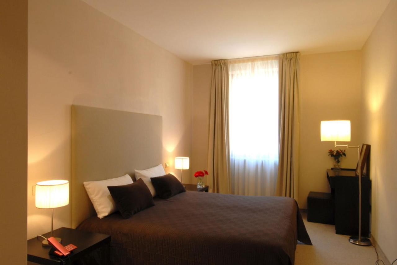 Hotel Touring Ливорно Стая снимка